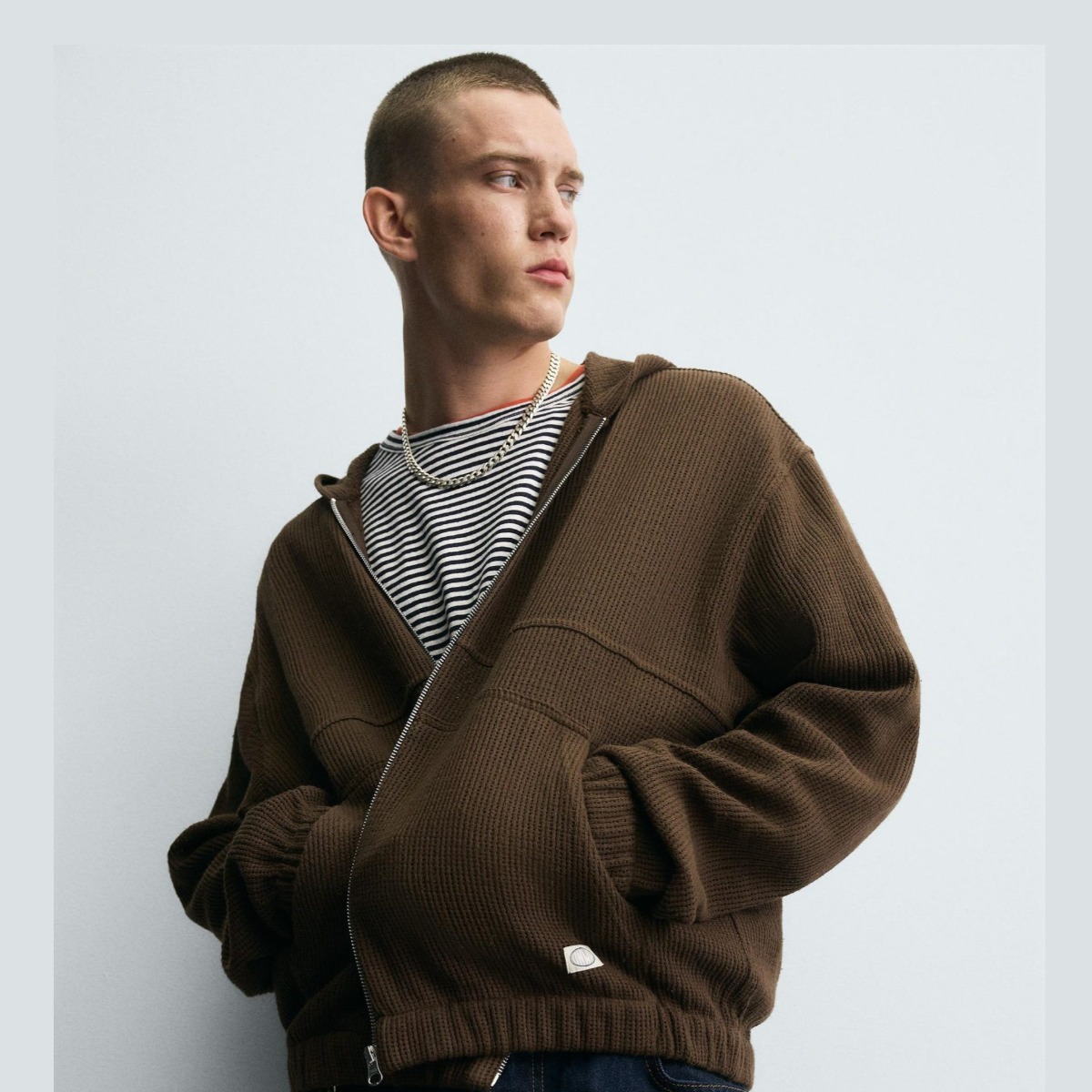 SOBRECAMISA ESTRUCTURA CALADA CAPUCHA